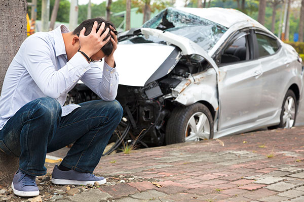 Who do you call after a car accident in Florida?